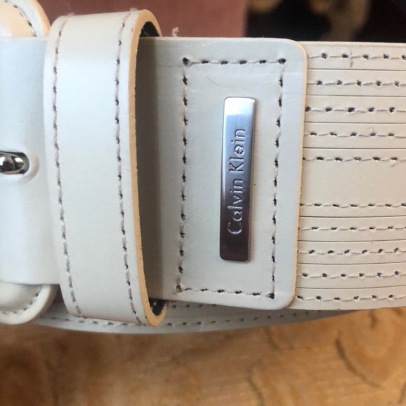 Calvin Klein cream leather belt - Picture 2 of 5
